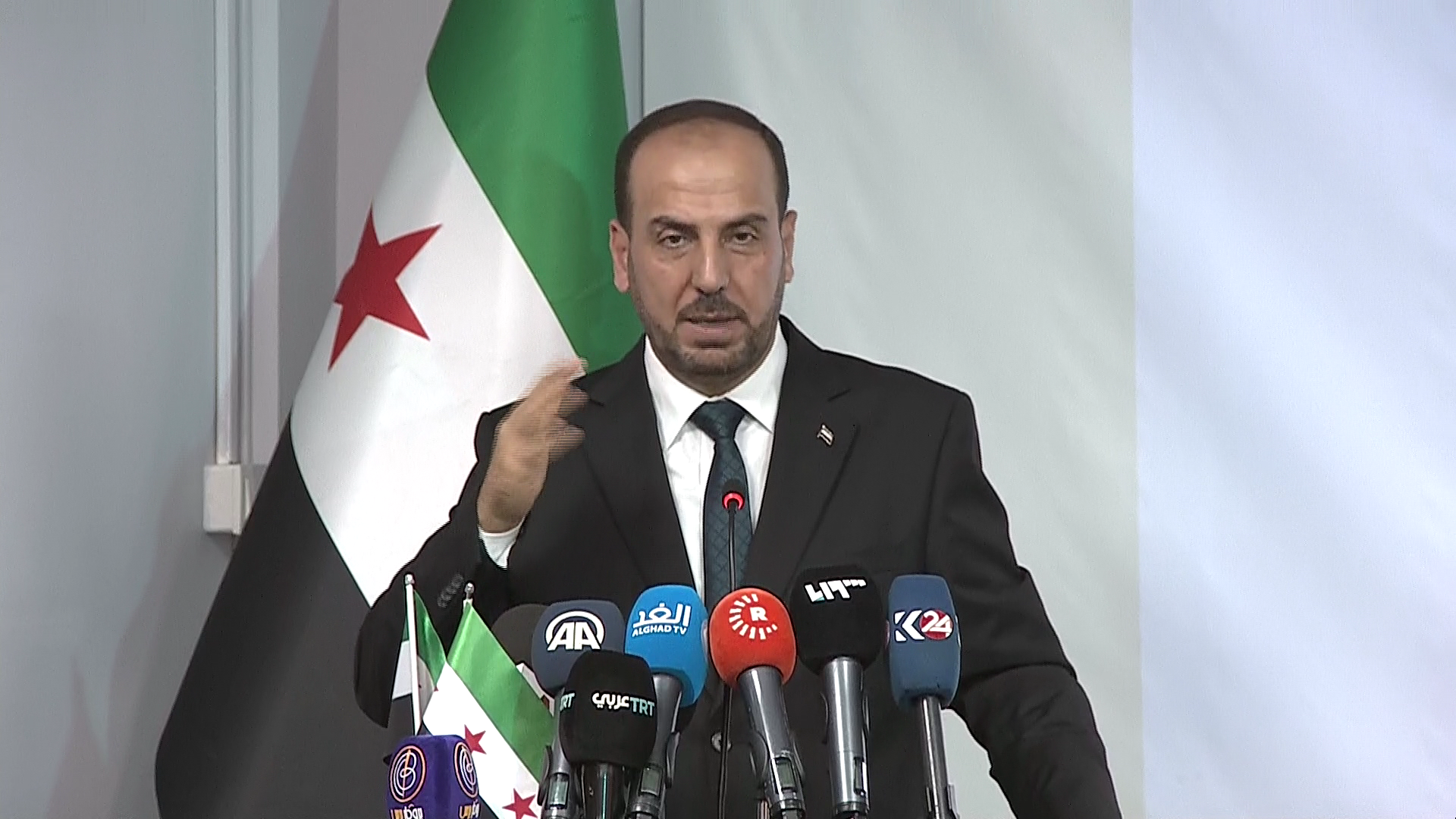 Nsir Herîrî: Nûnerênî ya Kurd li Sûriyê di komîteya destûrê de kême li ne bi hejmarê ye 